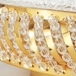 Luminária de teto luxuosa com 4 luzes em dourado