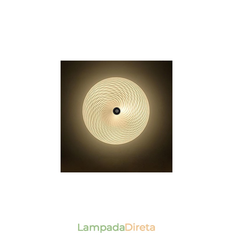 Montagem embutida de metal contemporânea moderna
