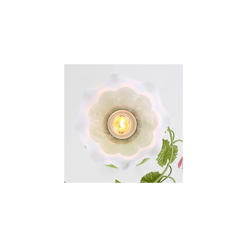 Dia dos Namorados As flores e plantas do Rose Garden absorvem a luz da cúpula