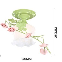 Dia dos Namorados As flores e plantas do Rose Garden absorvem a luz da cúpula