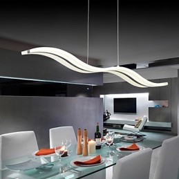 Luminária pendente moderna e contemporânea cromada
