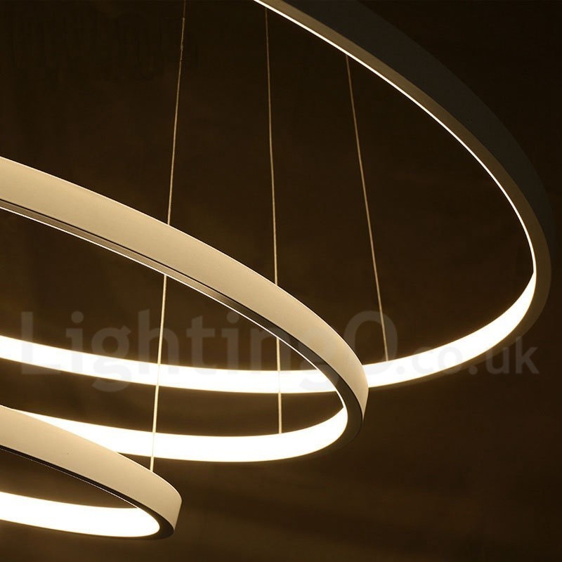 Luminária pendente regulável com controle remoto, design moderno, três anéis