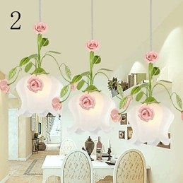 Flores e plantas de jardim do Dia dos Namorados absorvem luz de cúpula