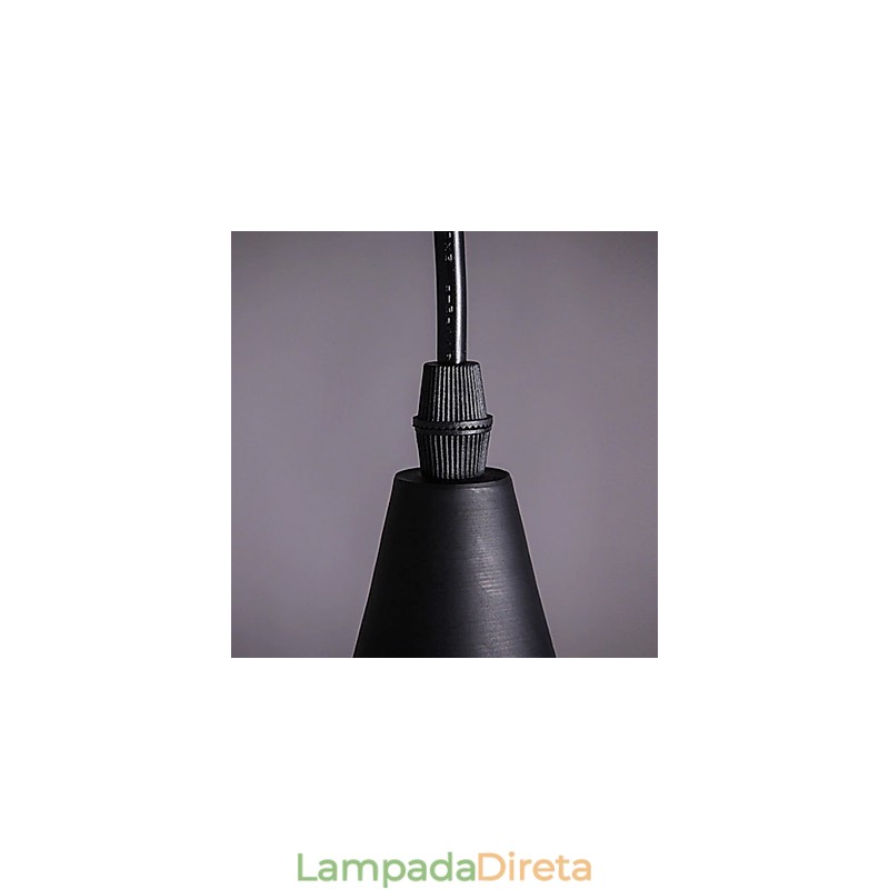 Luminária pendente aerodinâmica em preto