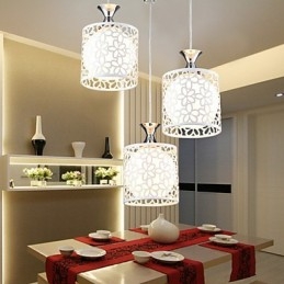 Luminária de ferro forjado contemporânea e contraída com três luzes de cristal criativas