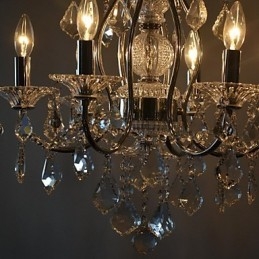 Lustre de cristal cromado clássico tradicional em metal