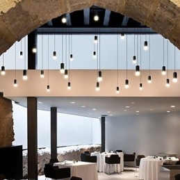 Luminária pendente criativa com design de linhas geométricas e contraídas do norte da Europa
