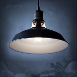 Lustre de arte de janela de ferro forjado vintage americano