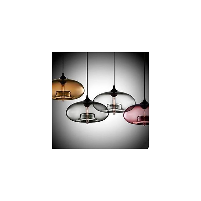 O lustre circular de vidro