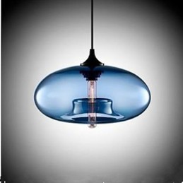 O lustre circular de vidro
